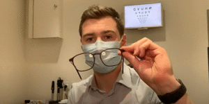 How to stop your glasses fogging
